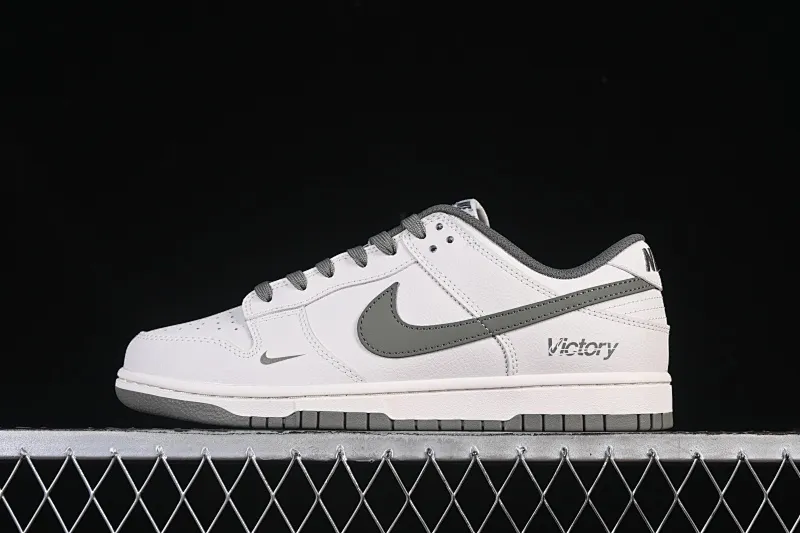 All categories Nk SB Dunk Series Nk SB Dunk Low High-end customized low-top sneakers Nike SB Dunk Low "Just Do It" Anniversary high-end customized low-top casual sneakers WG0508-043